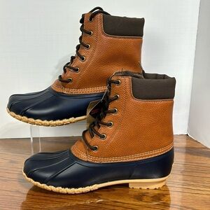Weatherproof vintage brown insulated comfort ankle boots/booties. Size 9. NWT